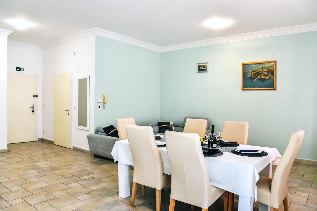 Apartman Lui Rijeka Buitenkant foto